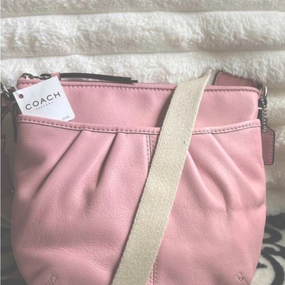Coach Handbags - NWT Coach Light Pink Leather Bag crossbody